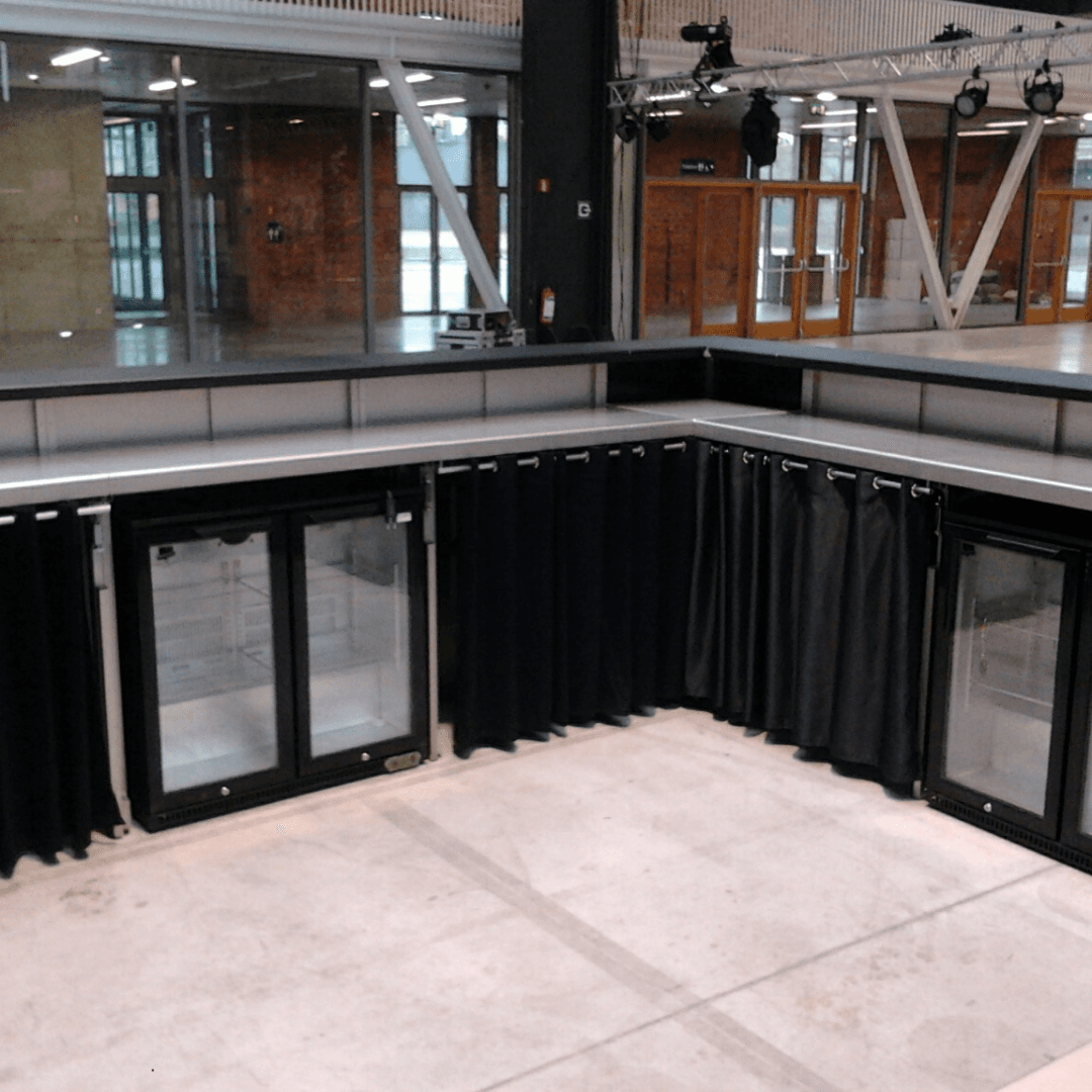 Built-in Accessoiries